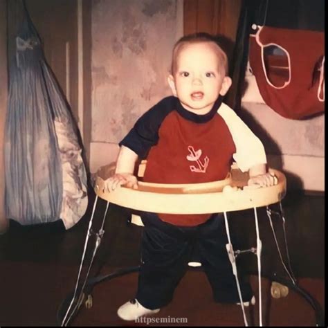 15 rare sweet eminem childhood photos – Artofit