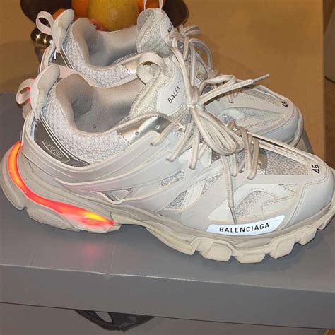WHITE LED BALENCIAGA TRACKRUNNERS - Depop