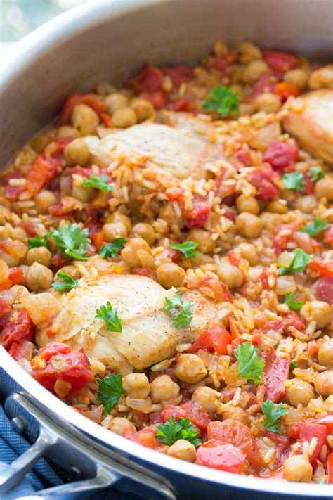 One Pot Spanish Chickpea Chicken - Kristine's Kitchen