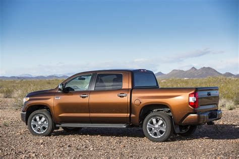 2014 Toyota Tundra Gets Redesigned - autoevolution