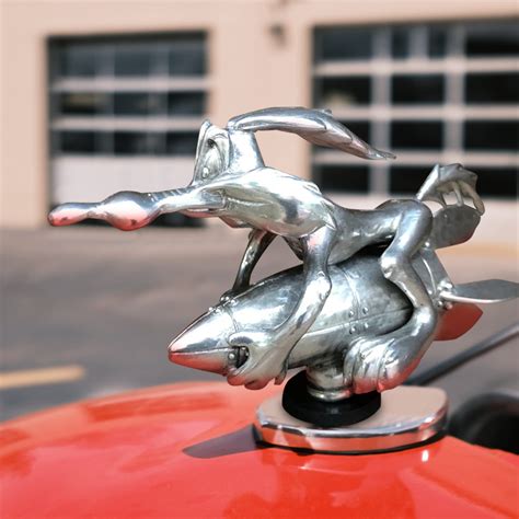 Flying Lady Hood Ornament