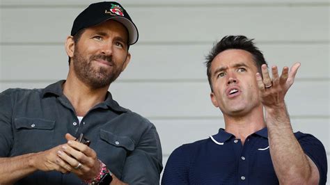 Ryan Reynolds & Rob McElhenney get Wrexham transfer message they don’t ...