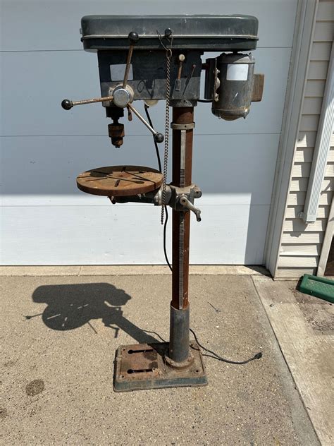 CENTRAL FLOOR STAND DRILL PRESS