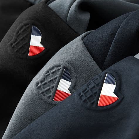 Goamen Navy Joggers with Grey Waistband – Sleek & Comfortable