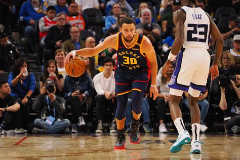 Golden State Warriors vs Sacramento Kings Predicted Starting Lineups ...