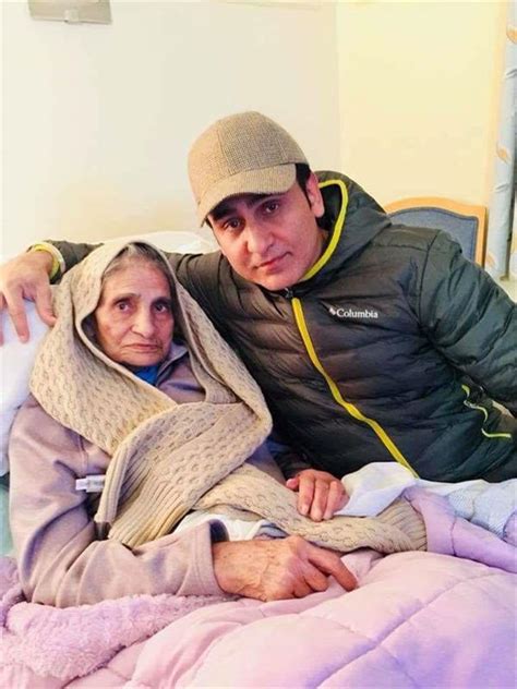 ਮਸ਼ਹੂਰ ਪੰਜਾਬੀ ਗਾਇਕ ਸਰਬਜੀਤ ਚੀਮਾ ਦੀ ਮਾਤਾ ਜੀ ਦਾ ਕੈਨੇਡਾ 'ਚ ਦਿਹਾਂਤ - sarbjit ...