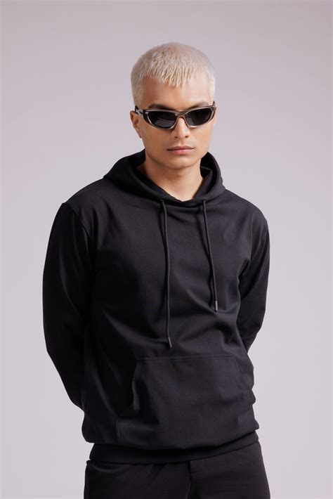 Carbon Hoodie – Men’s Organic Cotton Hoodie (Carbon Black) – CarbonTree