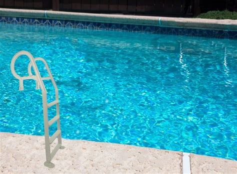 Aqua select® Above Ground Heavy-Duty Resin In-Pool Swimming Pool India ...