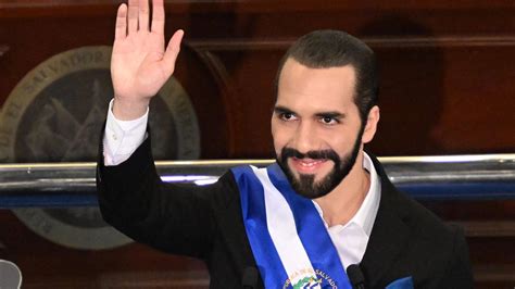 Bukele: "El Salvador podría convertirse en el país más seguro del mundo" - 01.12.2024, Sputnik Mundo - president of el salvador