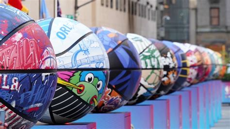 Rockefeller Center Gets an NBA Makeover for 30 Rocks