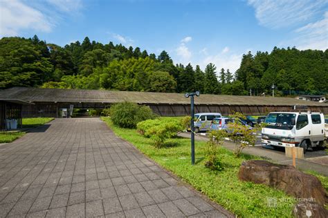 Image result for 馬頭広重美術館 建築