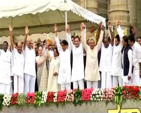 JDS' HD Kumaraswamy takes oath as Chief Minister of Karnataka - Photos ...