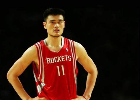 数据大盘点：NBA里六位中国球员生涯数据，姚明最猛，孙悦最差-今日头条