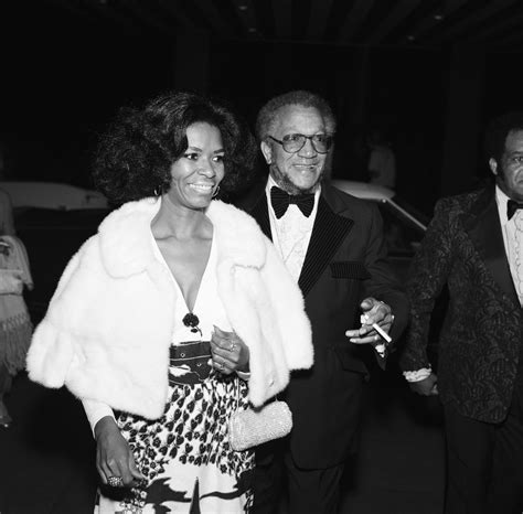 Redd Foxx Wed 20-Year-Younger Wife Joi Who Was a Waitress in 1976 ...