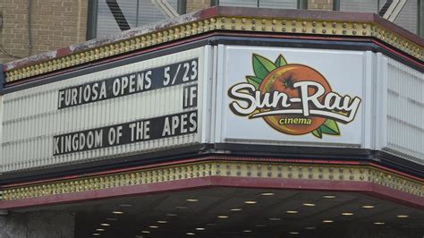 When's the last day Sun-Ray Cinema in Five Points will be open ...