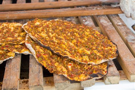 Armenian Cuisine: 16 Traditional Foods You Must Try – JSAK