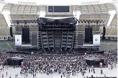 standing ovation vasco musicamia it la musica live 232 dal 1999 standing ovation vasco musicamia it la musica live 232 dal 1999