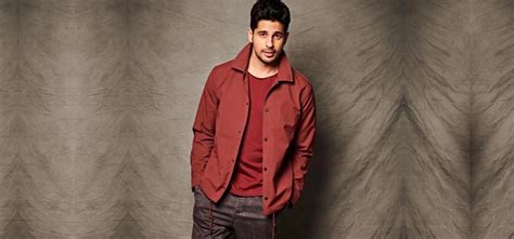 Sidharth Malhotra’s Expensive Dirty Joggers Look Like They Were Painted ...