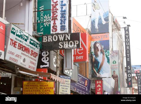 Commercial Street 的图像结果