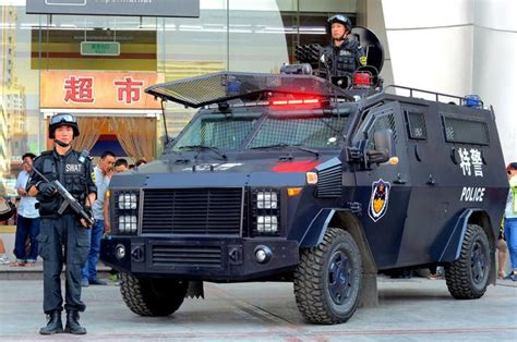 （中国特警装甲车巡逻）淄博警车巡逻及罕见的喷叶车合集_哔哩哔哩_bilibili