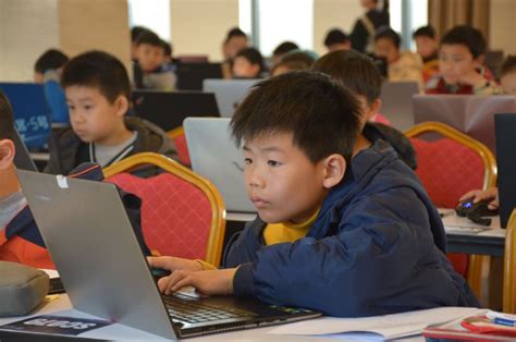 蓝桥杯青少年创意编程大赛江宁选拔赛在云创举办