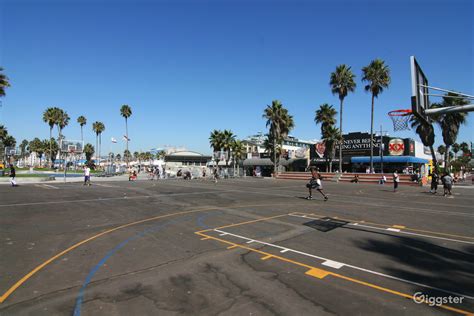 Venice Beach Recreation Center | Rent this location on Giggster