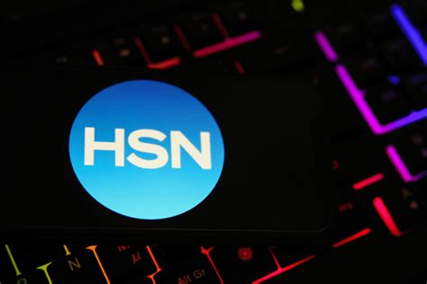 Decode Glass and Other Glass Related Products HSN Code - Credlix