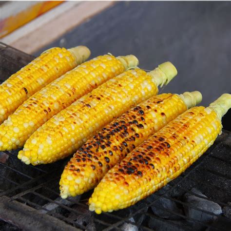 How To Grill Corn On The Cob (Best Way To Cook Sweet Corn)