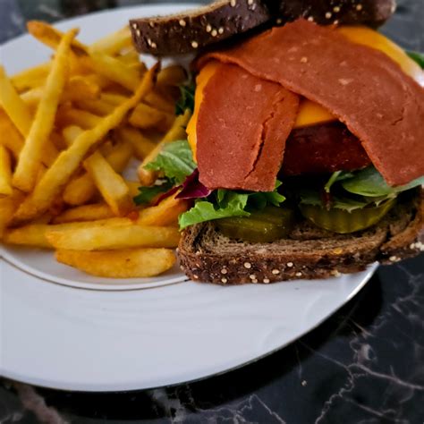 Best New Restaurants in Thomasville, GA - 2026 Restaurantji