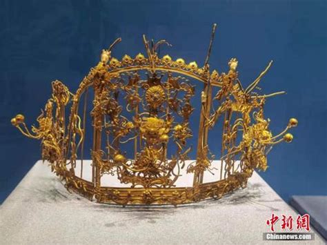 山西展出战国至现代600余件民间传统银饰-中国侨网