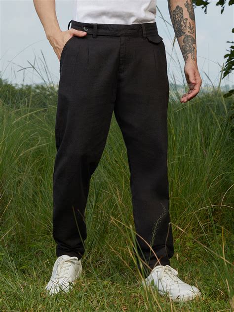 ₹899 | Campus Sutra men Midnight Black Solid Tailored Trousers ...