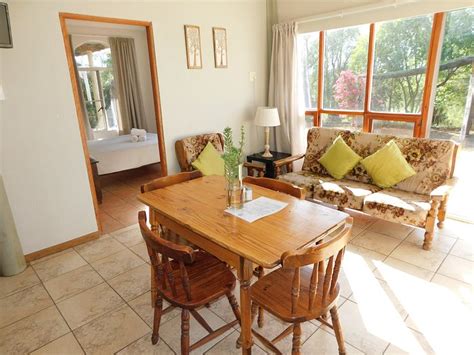 DE RUSTY FARM (De Rust) - Lodge Reviews, Photos, Rate Comparison ...