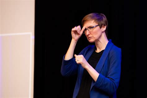 Deaf People 的图像结果