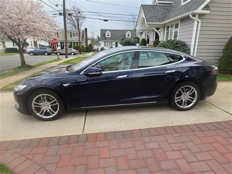 Chromed OEM wheels on 2014 Tesla Model S : r/teslamotors