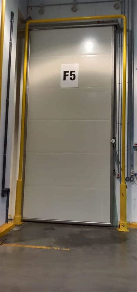 MAK Freezer 7 - Metaflex Doors