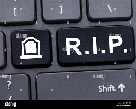 Online memorial concept with R.I.P. abbreviation button on computer keyboard Stock Photo - Alamy