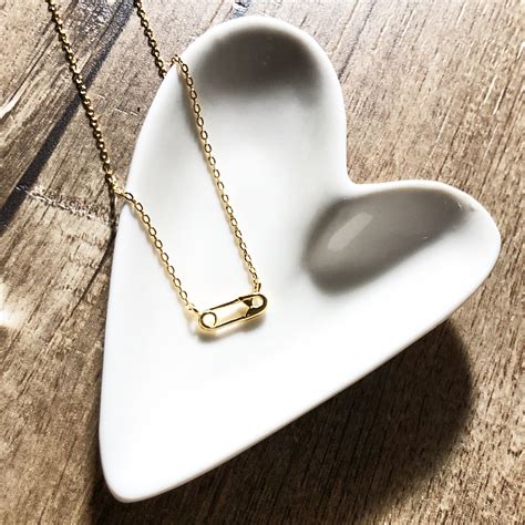 Safety pin necklace - Imsmistyle