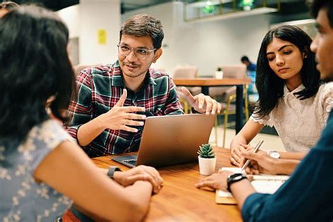 Advertising in an AI driven world - The Challenges | Market Research ...
