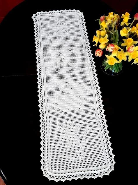Easter crochet table runner – Artofit