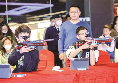 银川市举办光电枪射击挑战赛-宁夏新闻网