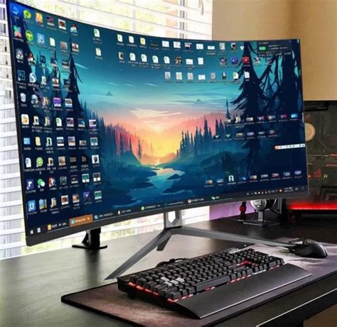 Ajvxi Buy 32-inch Curved LCD Monitor - 4K Resolution at Ubuy India