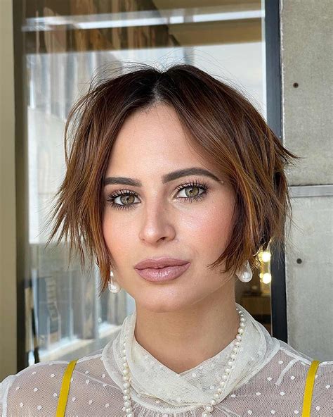24 Flattering Middle Part Hairstyles In 2019