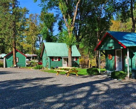 PINEHURST RESORT CABINS (New Meadows) - Campground Reviews & Photos ...