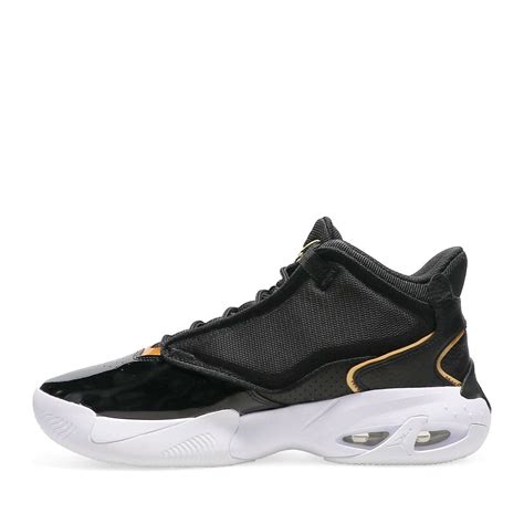 JORDAN BRAND JORDAN MAX AURA 4 BLACK/METALLIC GOLD-WHITE 22FA-I（ジョーダン ...