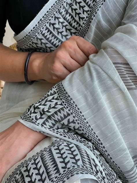 White Angel (Premium Handloom Cotton) – Deepa's boutique