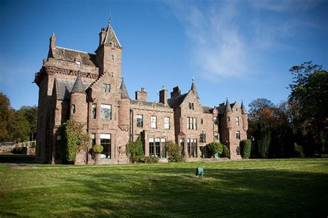 Dan Pena Net Worth 2024 | How Did He Become A Multi-Millionaire