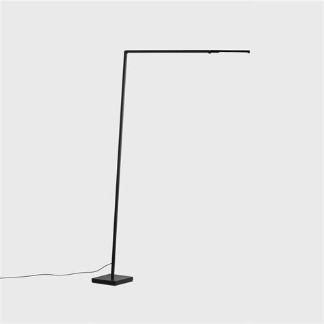 LightPlus - UNTITLED LINEAR floor lamp