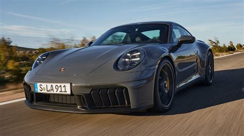 Here’s how the new Porsche 911 GTS's ‘T-hybrid’ system actually works ...