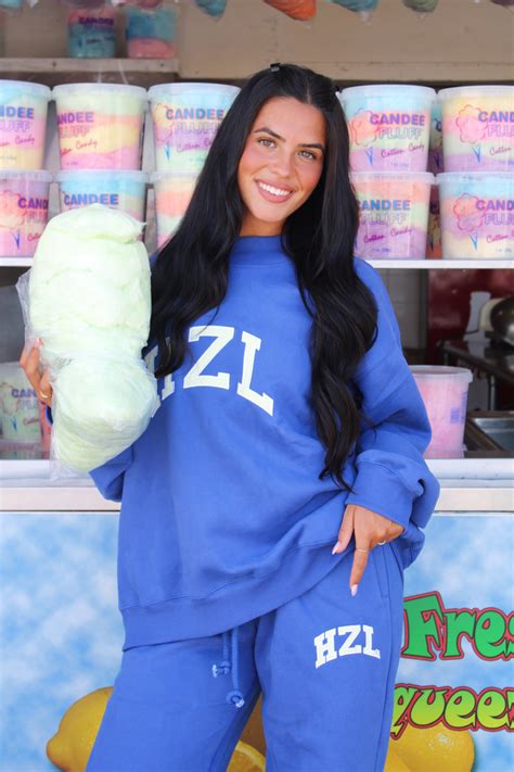 The HZL Molly Mockneck – Hazel Boutique