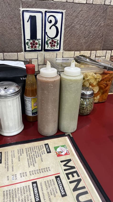 Menu at Taqueria Los Comales Joliet restaurant, Joliet, 510 Collins St